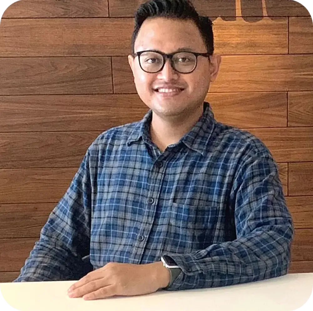 SATRIYO BHAWIKO ADHI