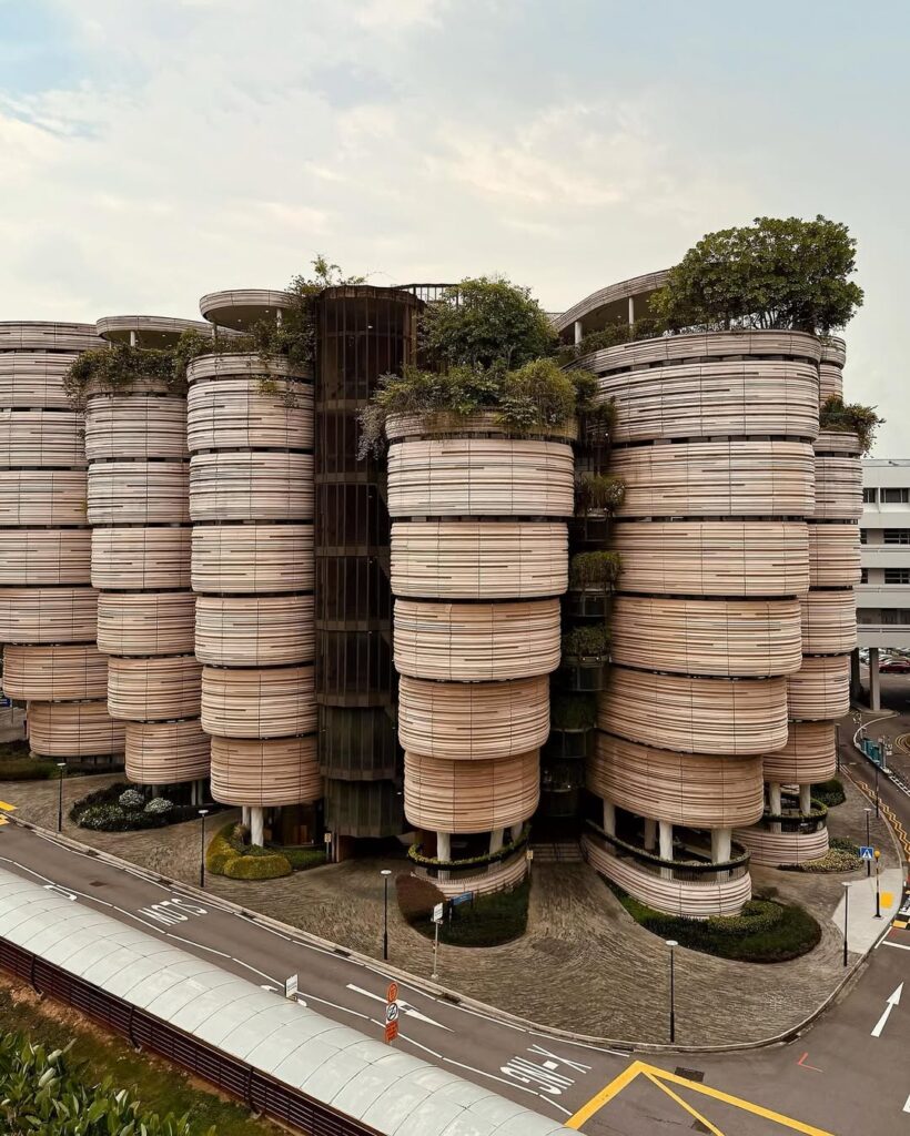 Kampus Bangunan Terunik