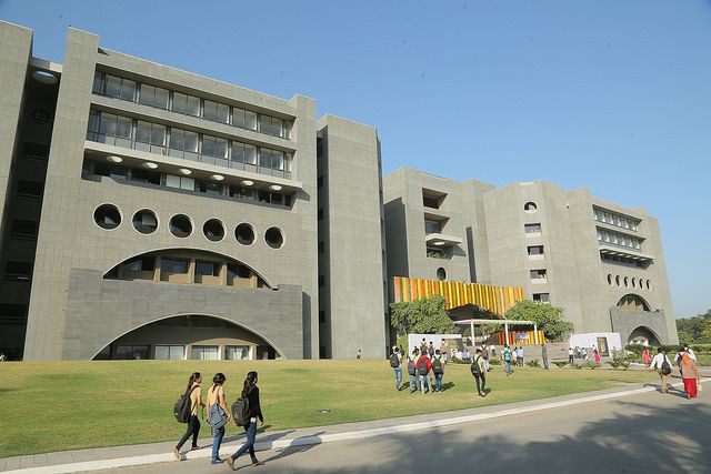 Kuliah di Marwadi University