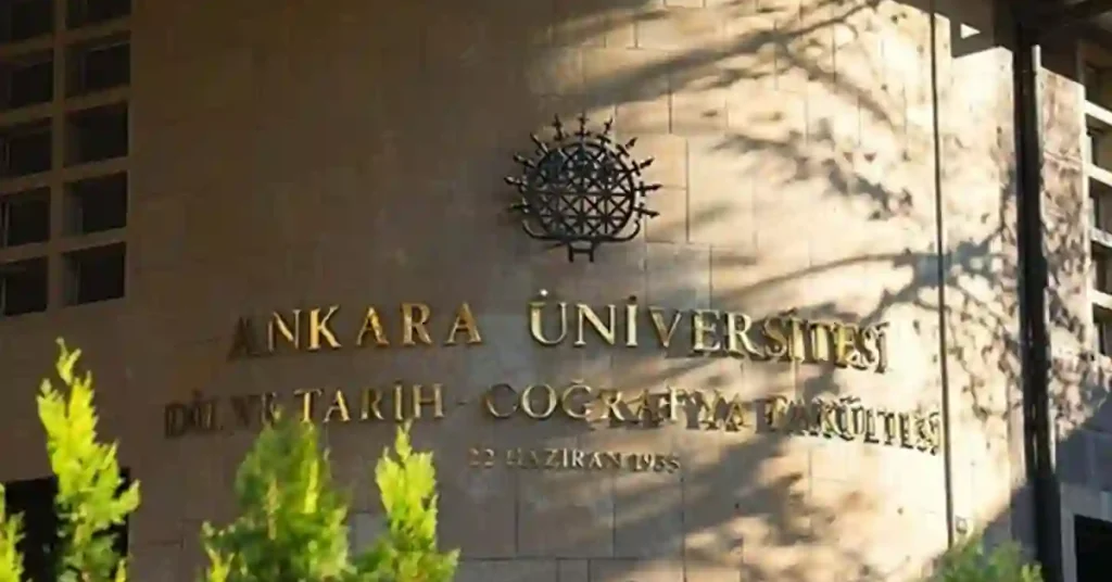 Ankara University, atau Ankara Üniversitesi dalam bahasa Turki, adalah salah satuuniversitas negeri tertua dan paling bergengsi di Turki.