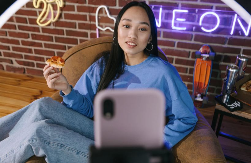 Daily Conversation Bahasa Inggris